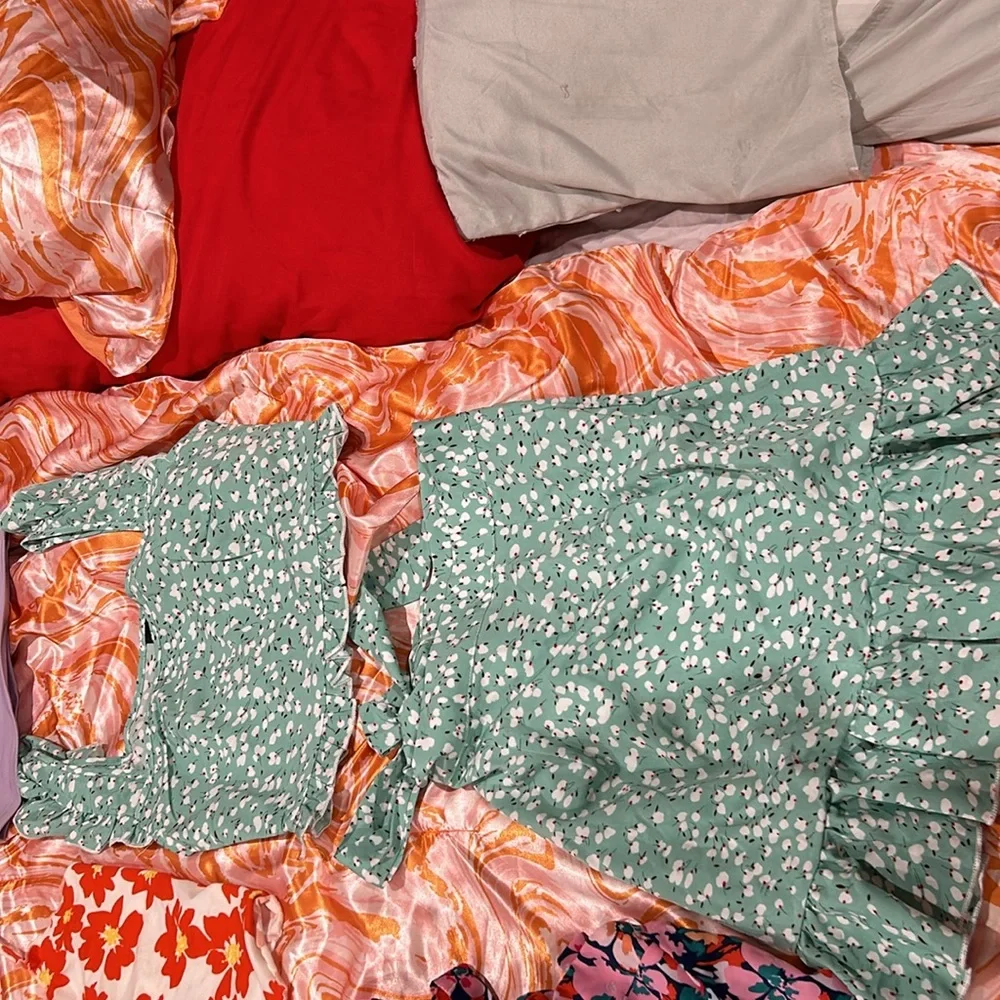 6 piece SHEIN clothes Xs/S - Picture 3 of 6
